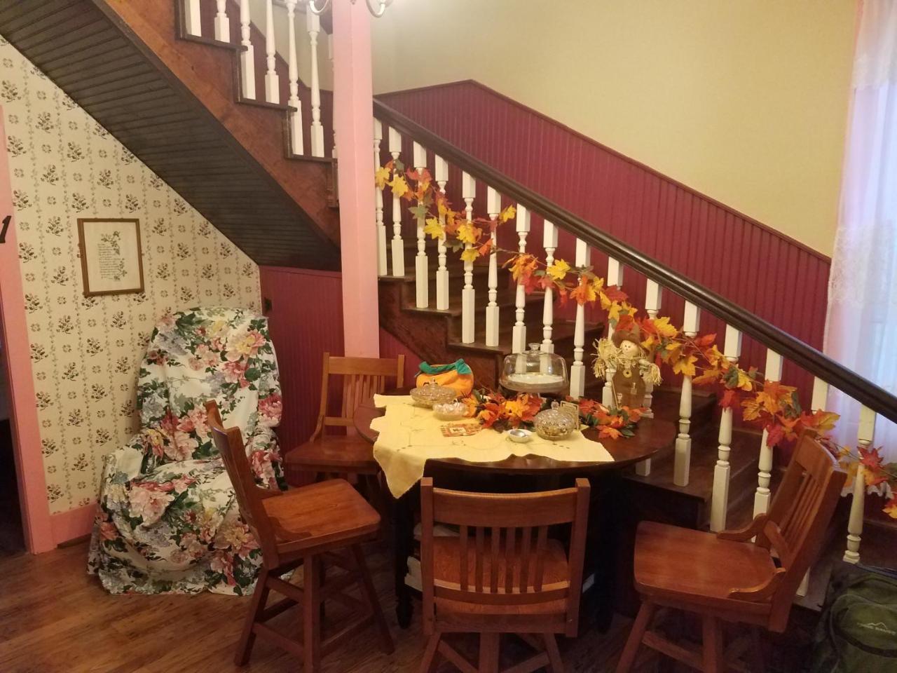 Ozark Country Inn 마운틴 뷰 외부 사진
